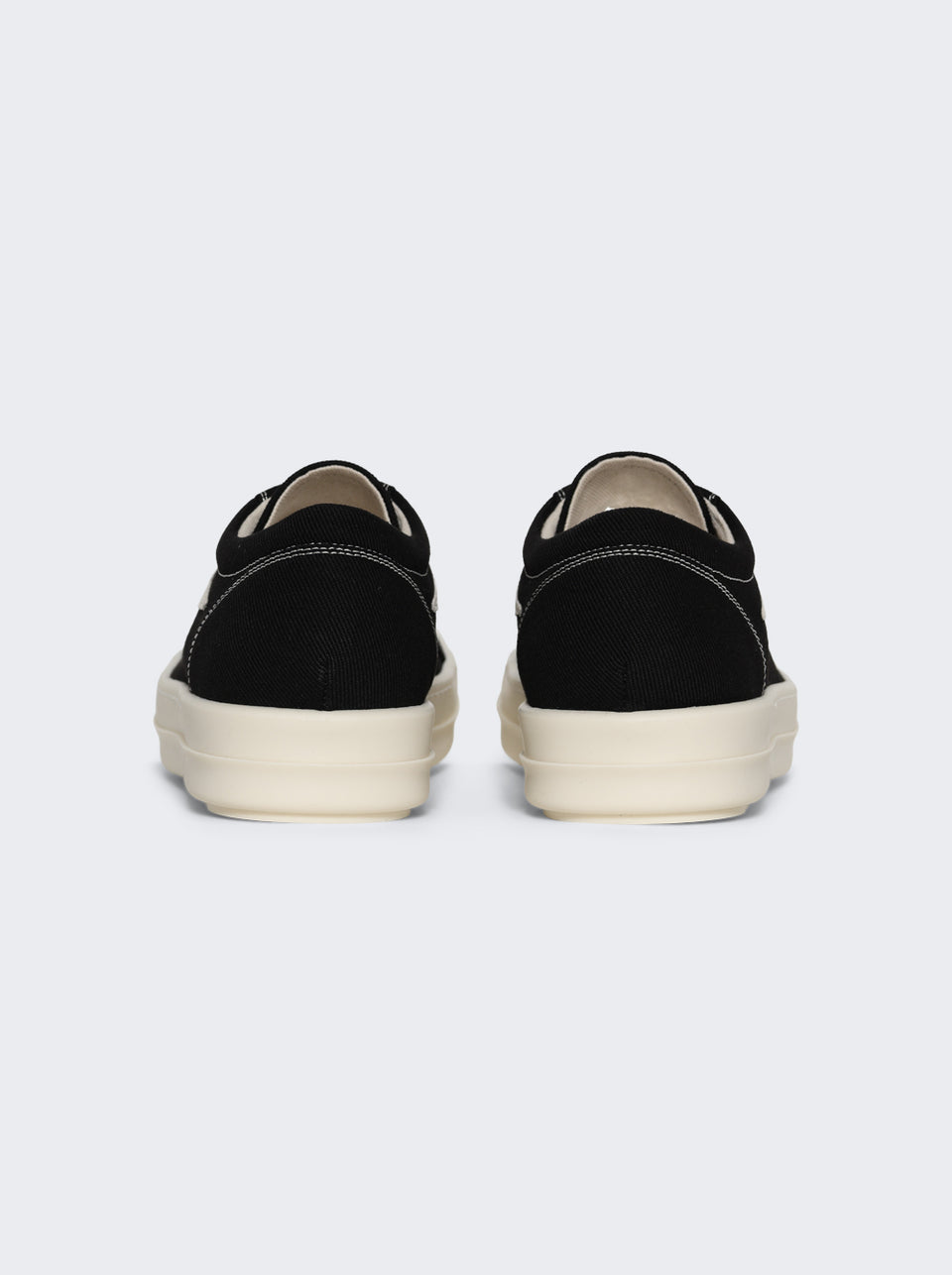 DS02F6803 DOLVS_Black_04.jpg