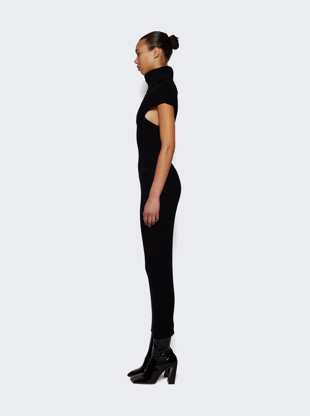 324MRO469FI0001_Black_04.jpg