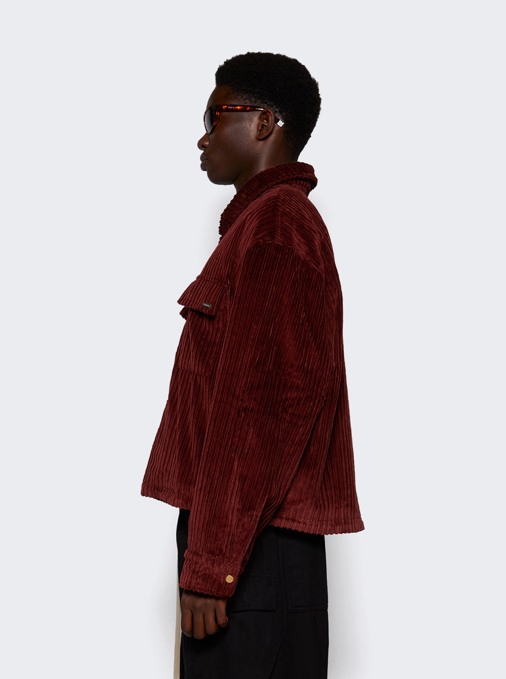W38-S8-811_Burgundy_04.jpg