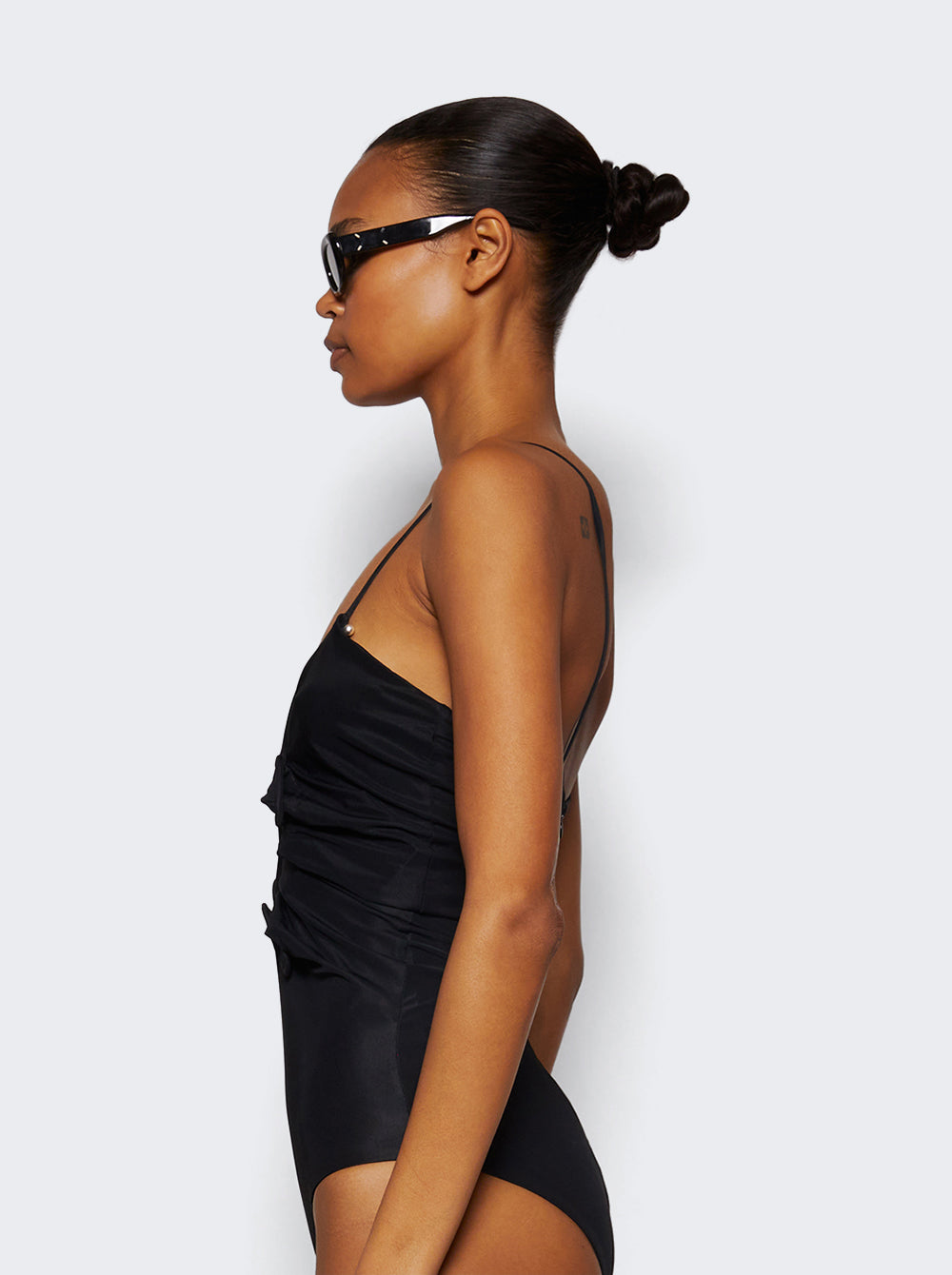24041231_Black_04.jpg