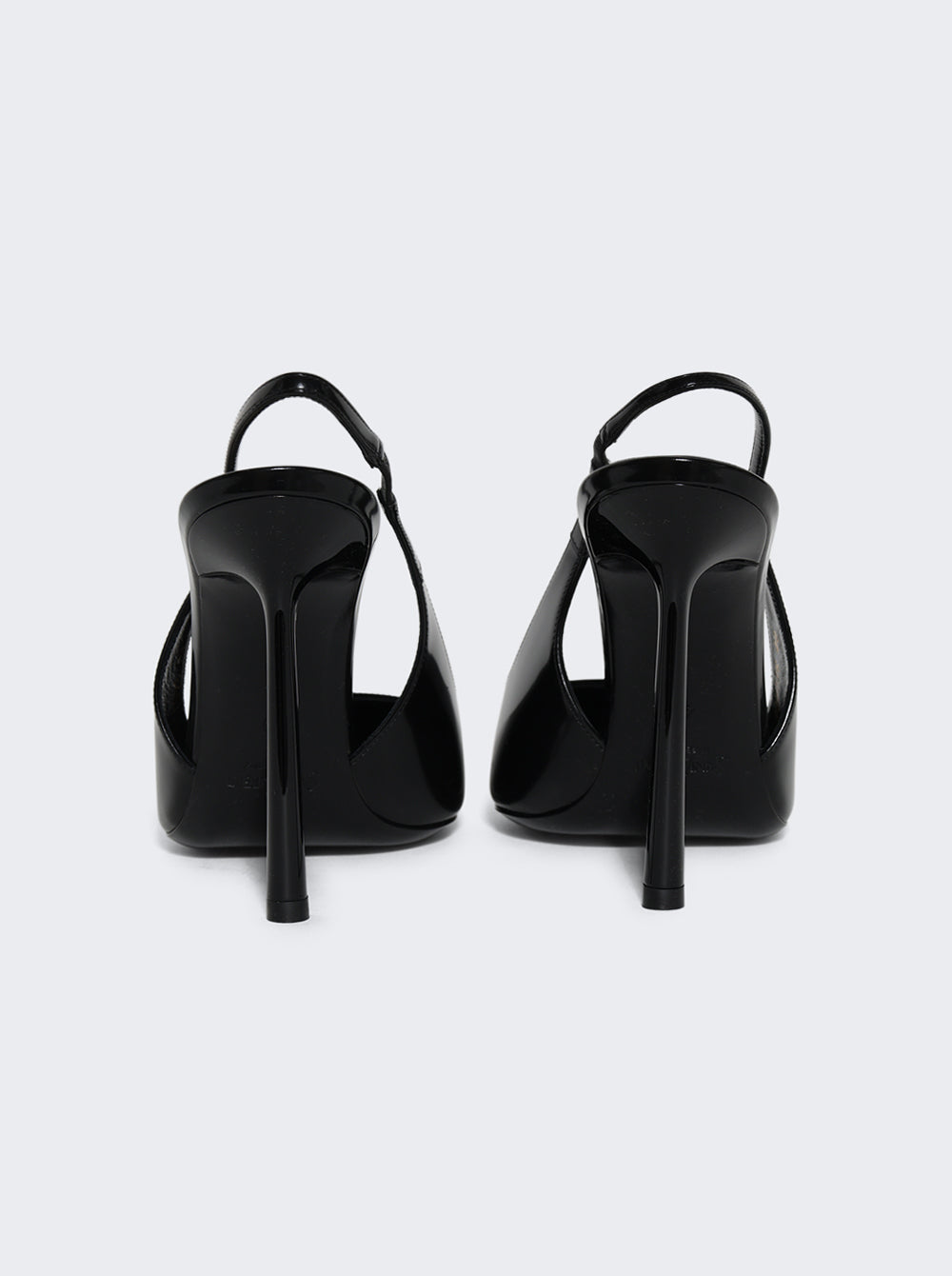840736 AADAA_Black_04.jpg