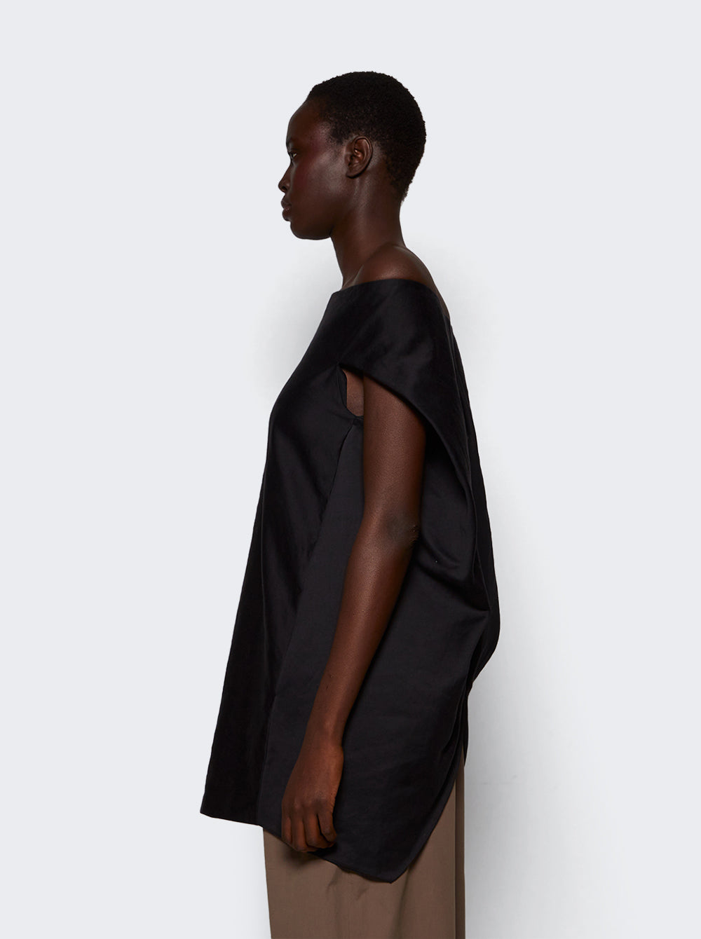 9027-W3918_Black_04.jpg