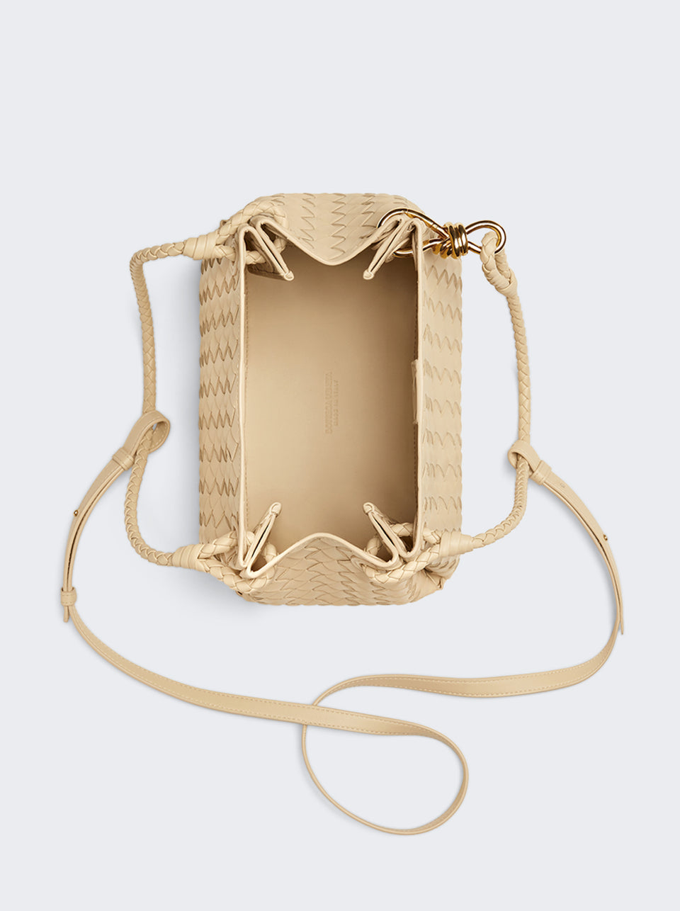 835921 VCPPT_Beige_04.jpg