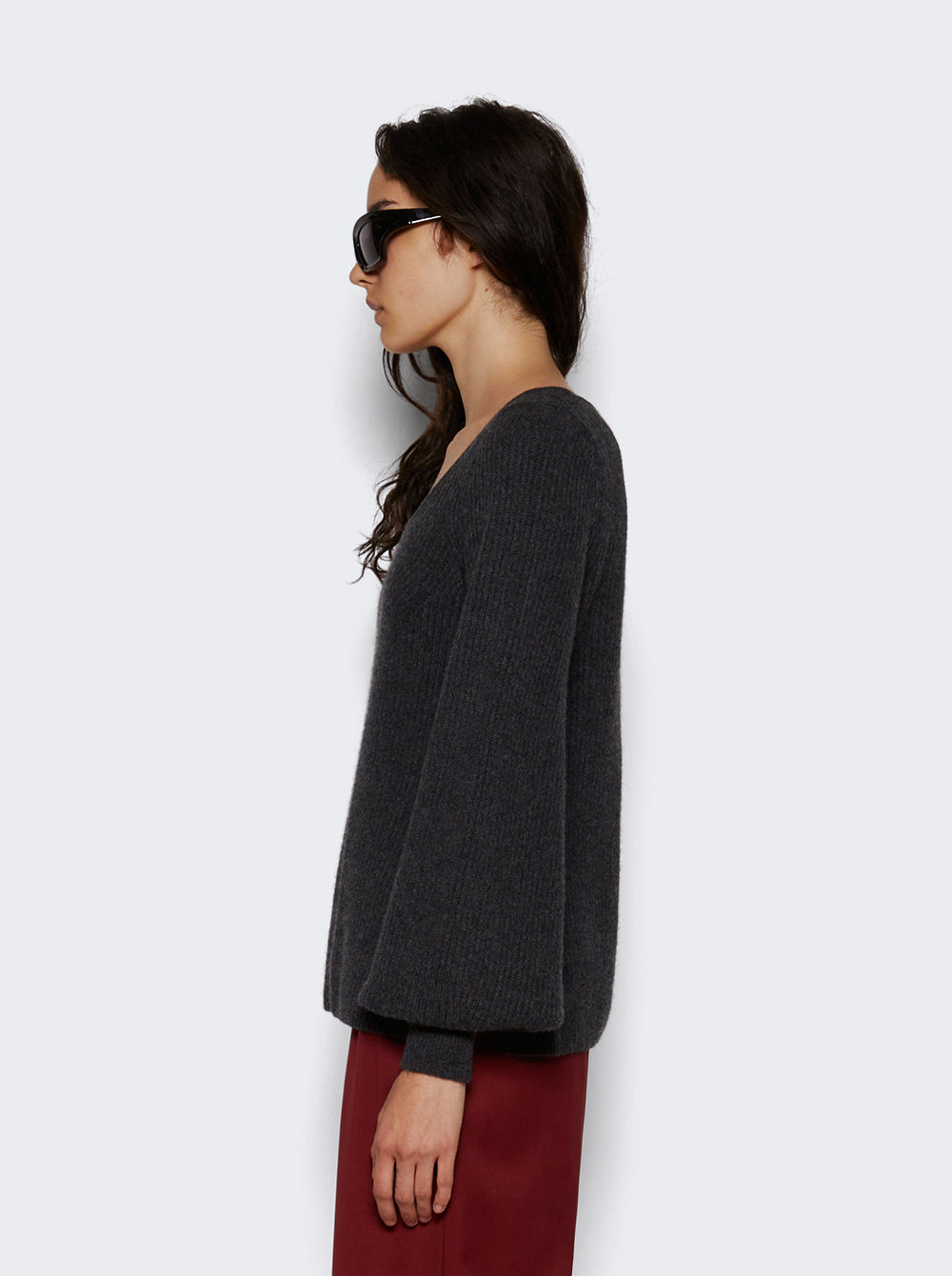 HERMUS_Grey_04.jpg