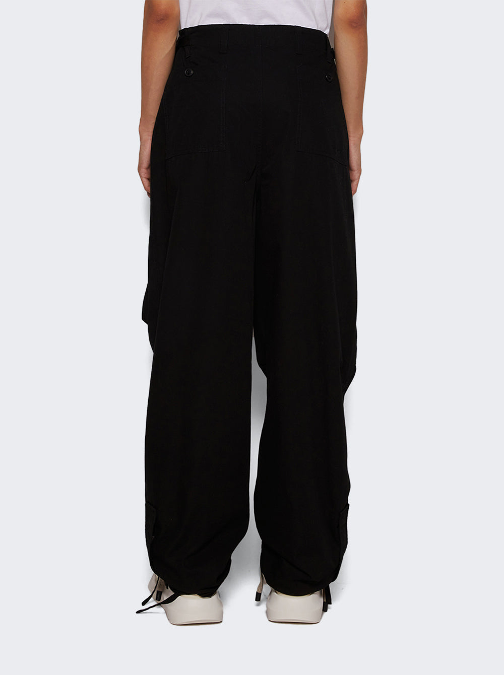 BM51FH15K5001_Black_05.jpg