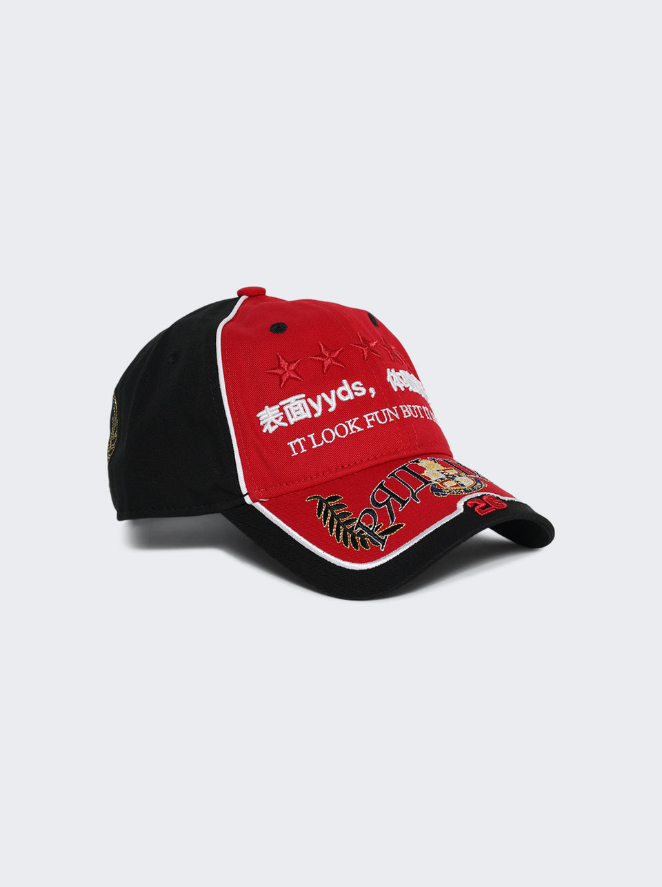 PRAY242159_Red_05.jpg