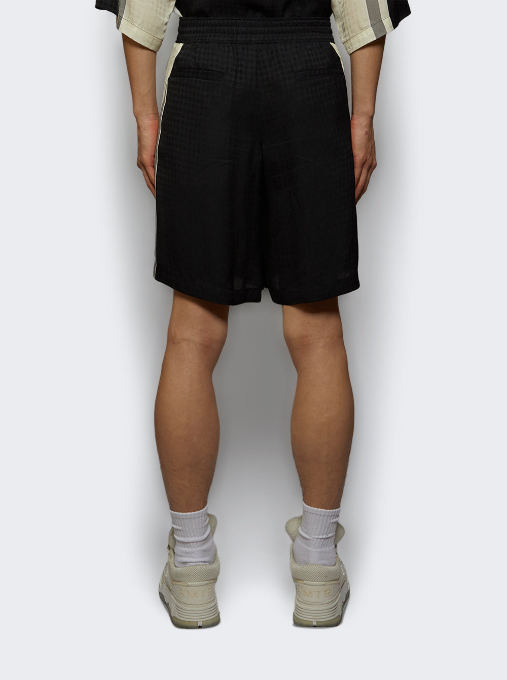 AMBMSO1023_Black_05.jpg