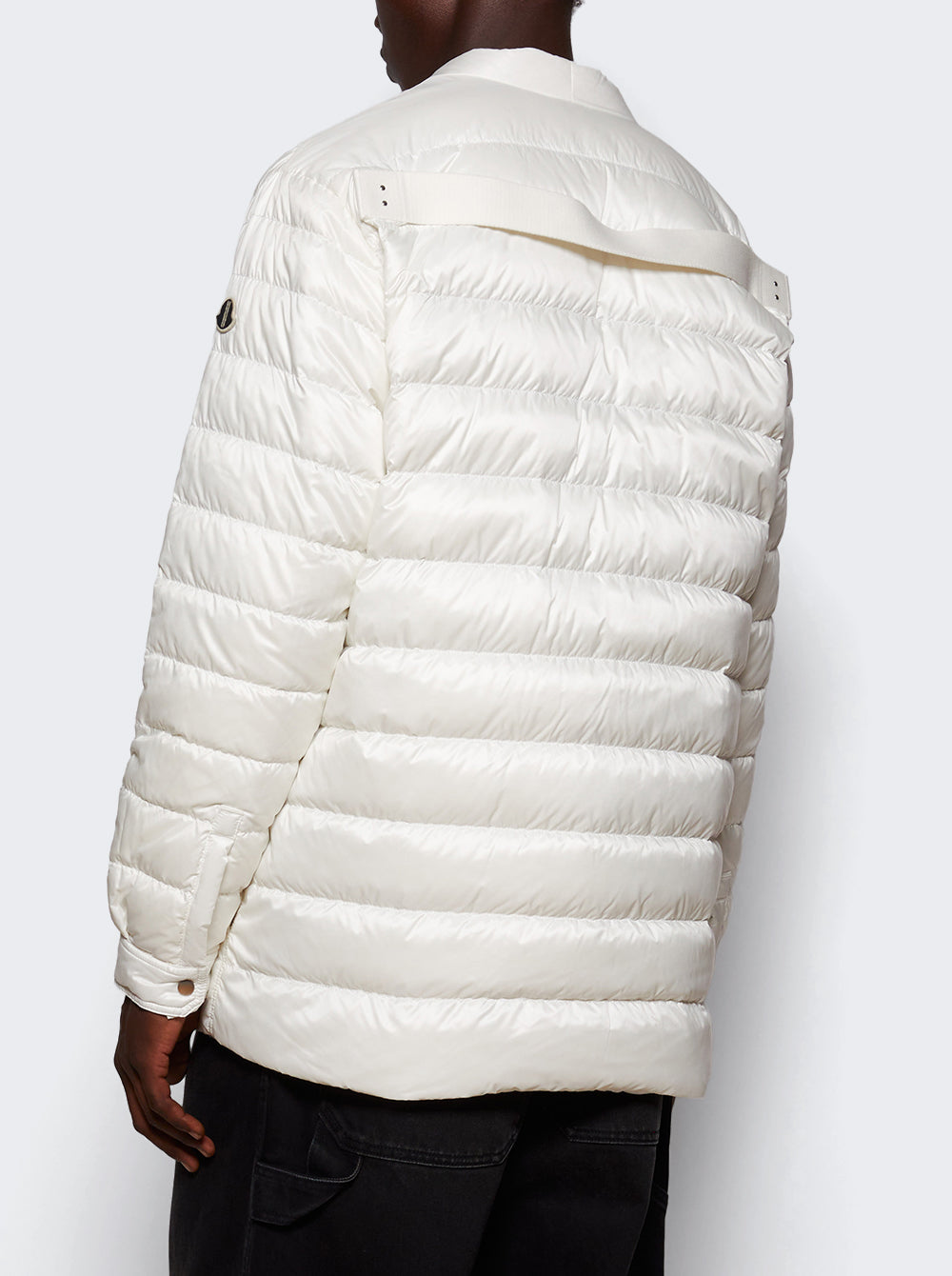 MU02D2F01 M4426_White_05.jpg