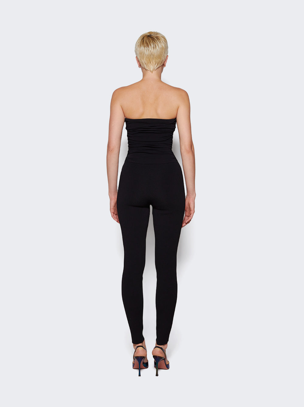 9286400 K400_Black_05.jpg