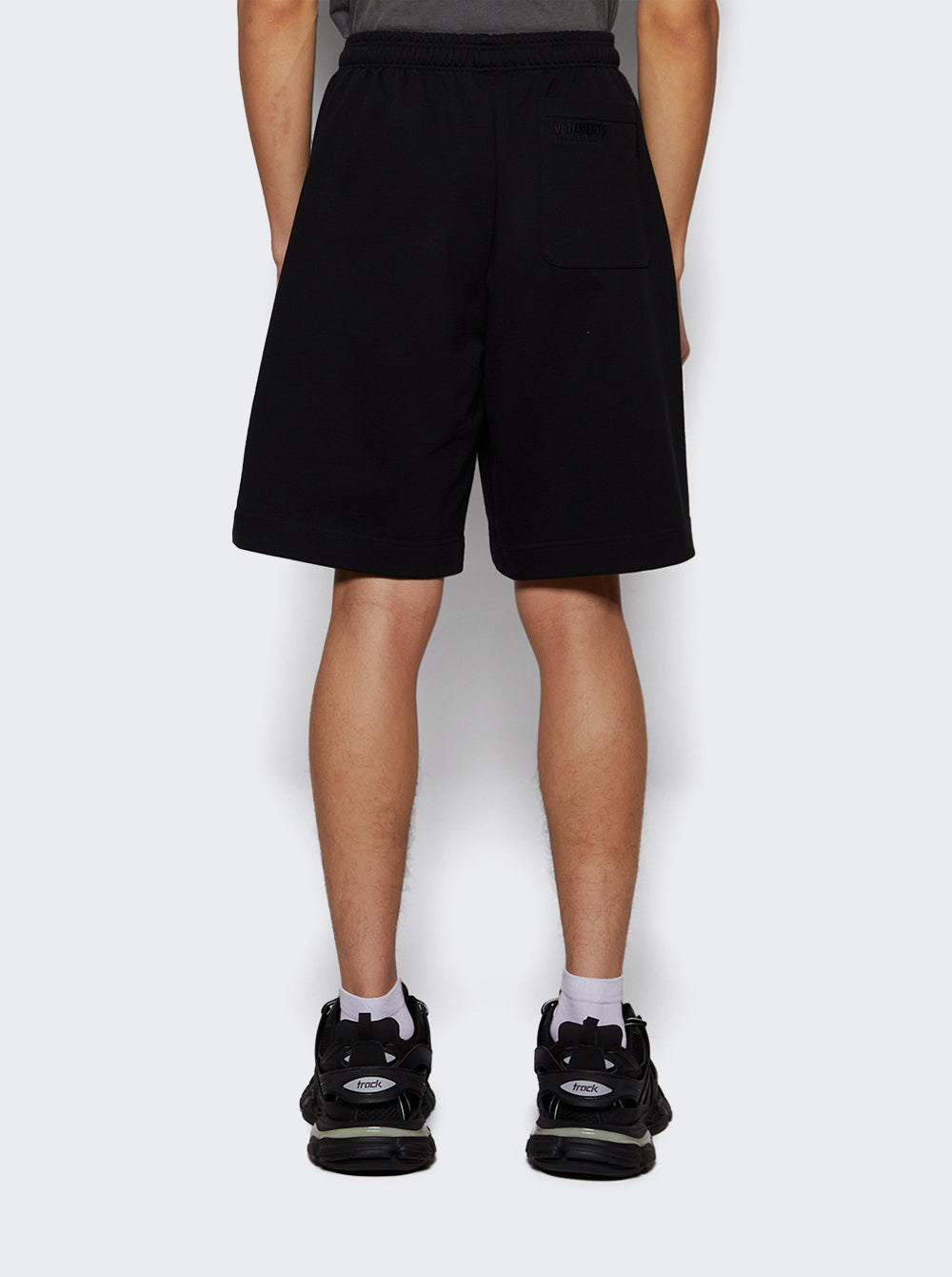 UA66SS600BB_Black_05.jpg