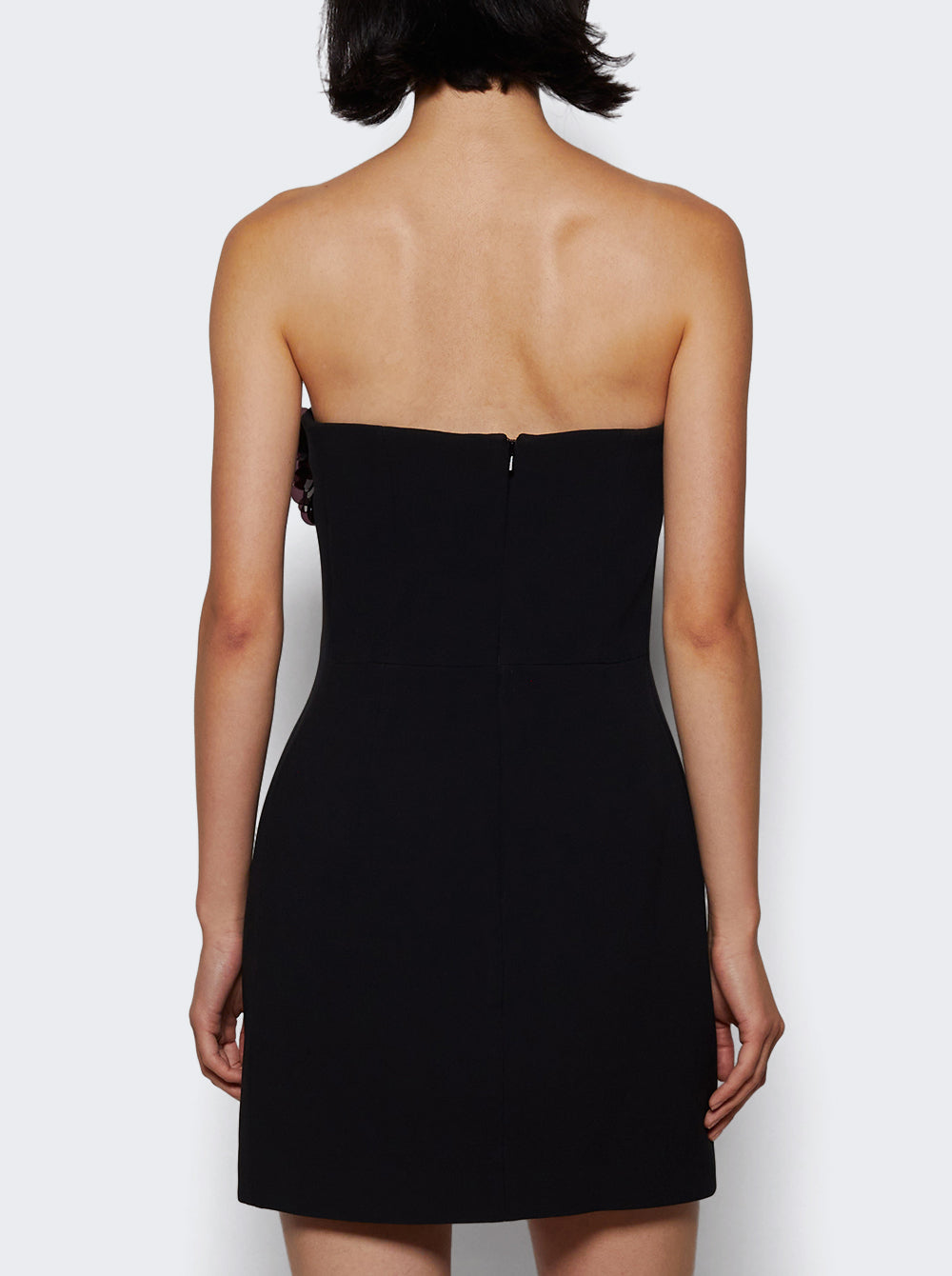 PF25DK79D_Black_05.jpg