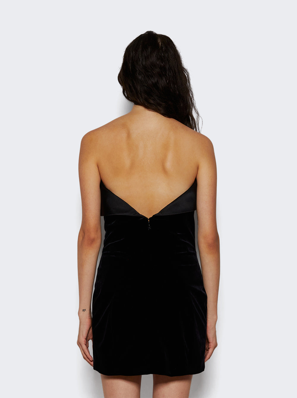 24F1RO1648471_Black_05.jpg