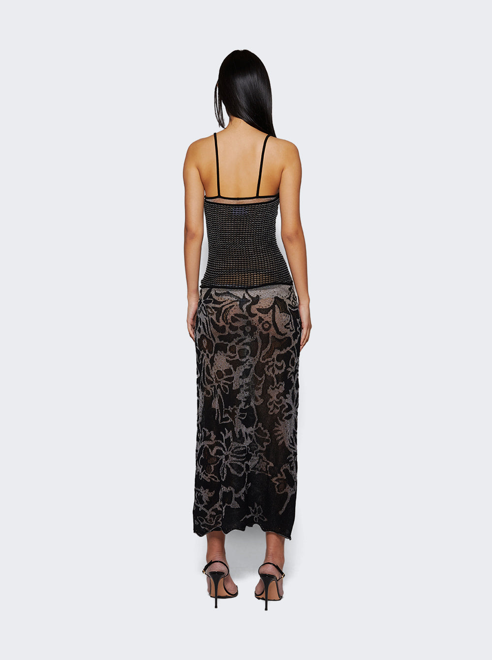 REAW24_19_Black_05.jpg