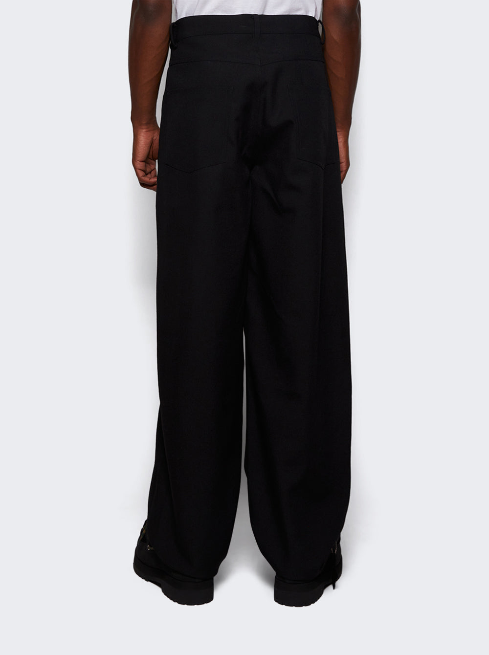PA41 WO35B25 BLK_Black_05.jpg