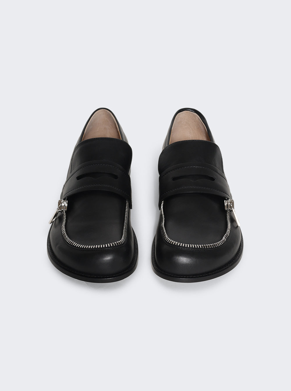 MC0002 LA0268_Black_05.jpg