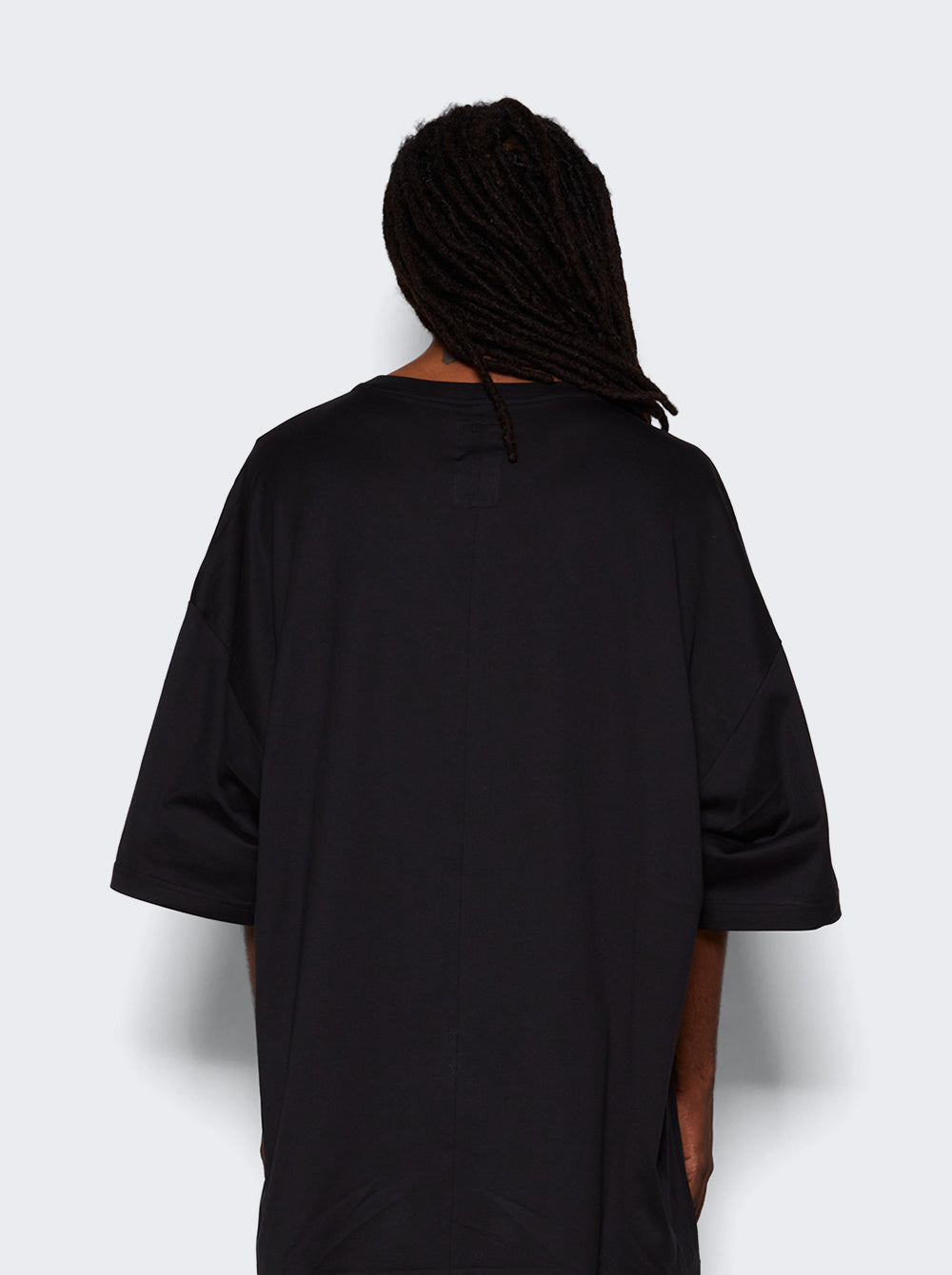 CM02C9229_Black_05.jpg