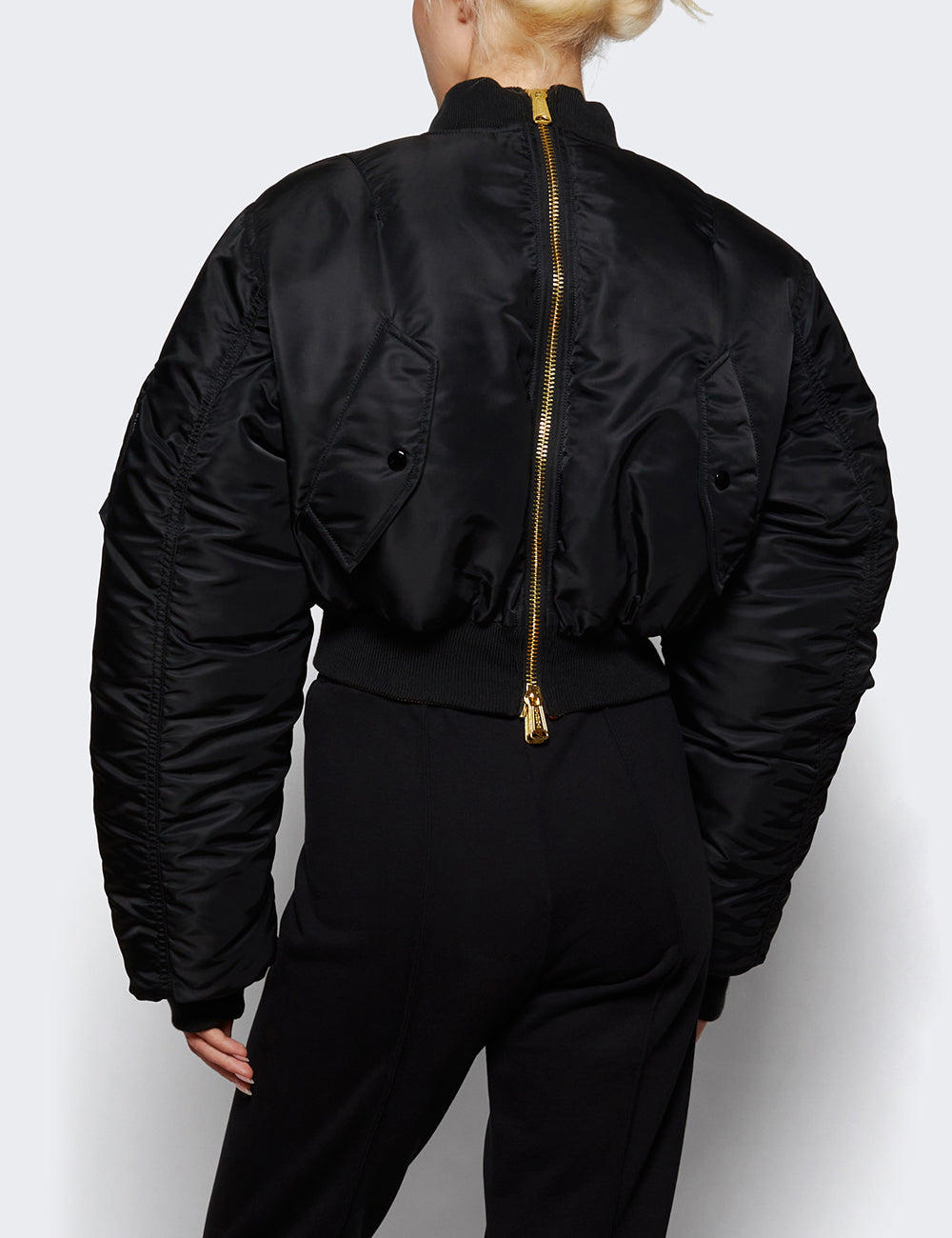 WH76BO230B_Black_05.jpg