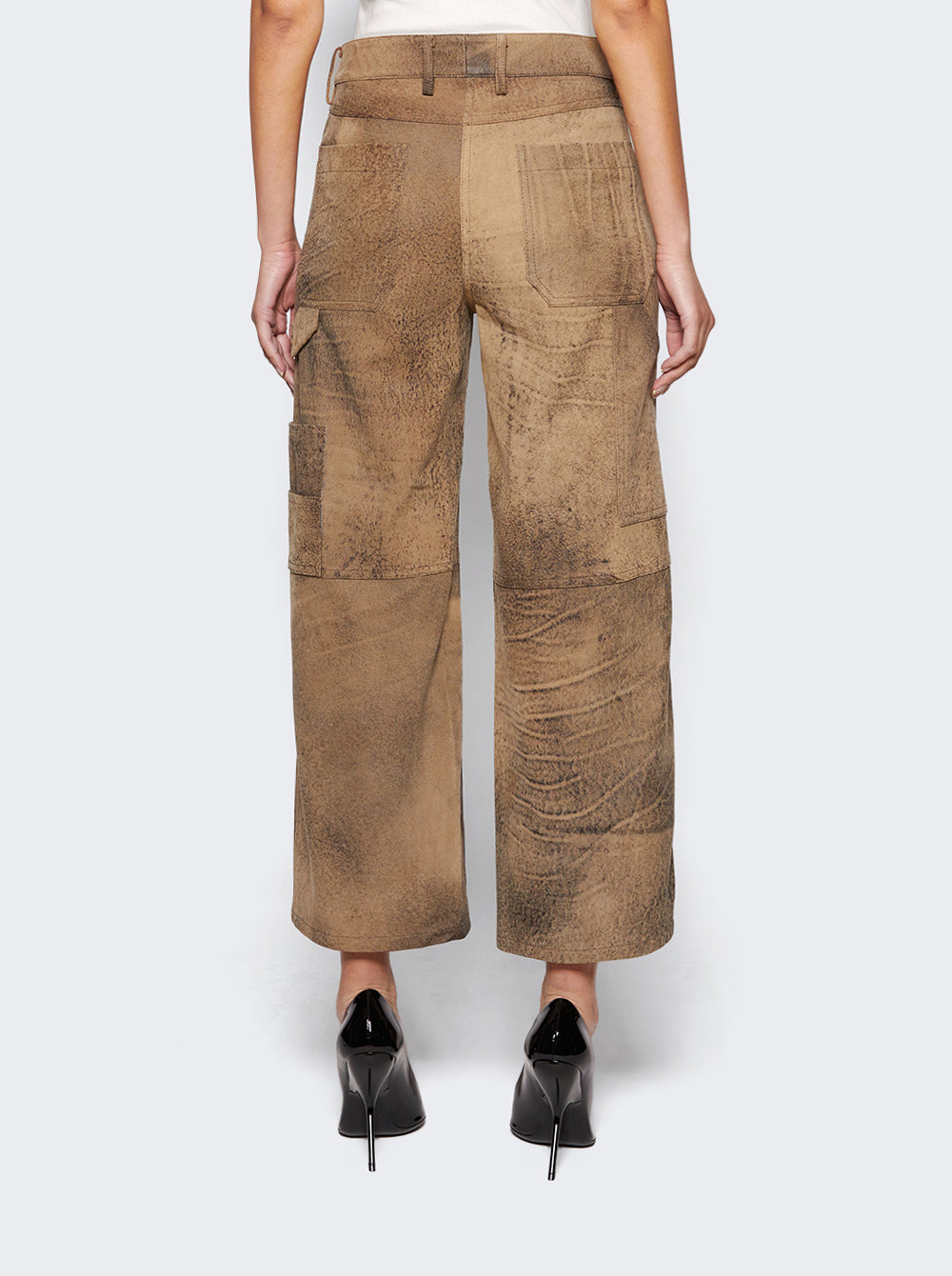 INT-715-SS24_Brown_05.jpg