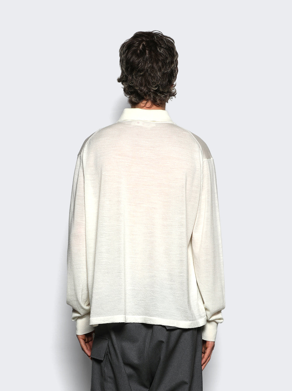 POMG0072A0 UFW521_White_05.jpg