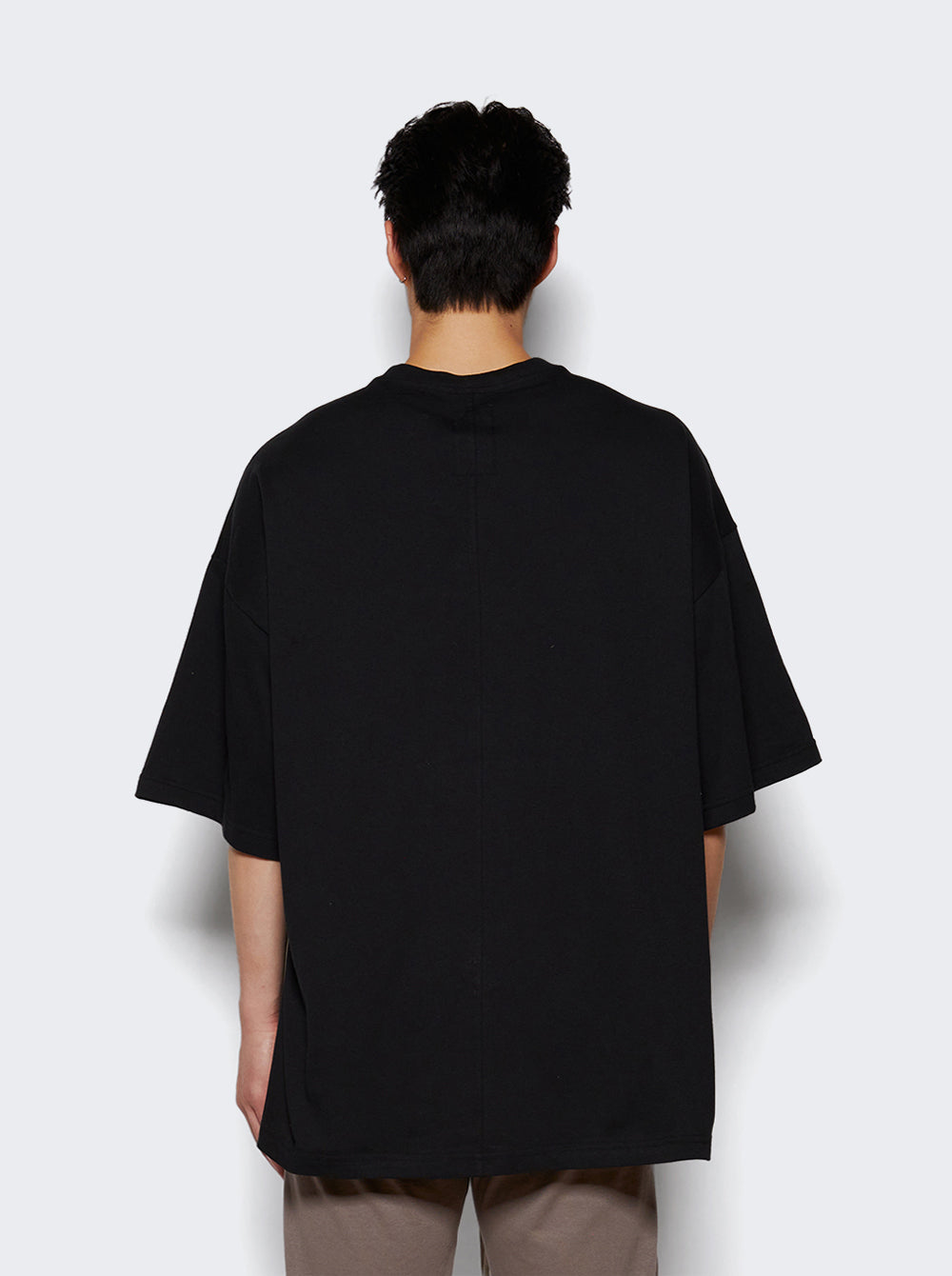 CM01D9229 CHJER_Black_05.jpg