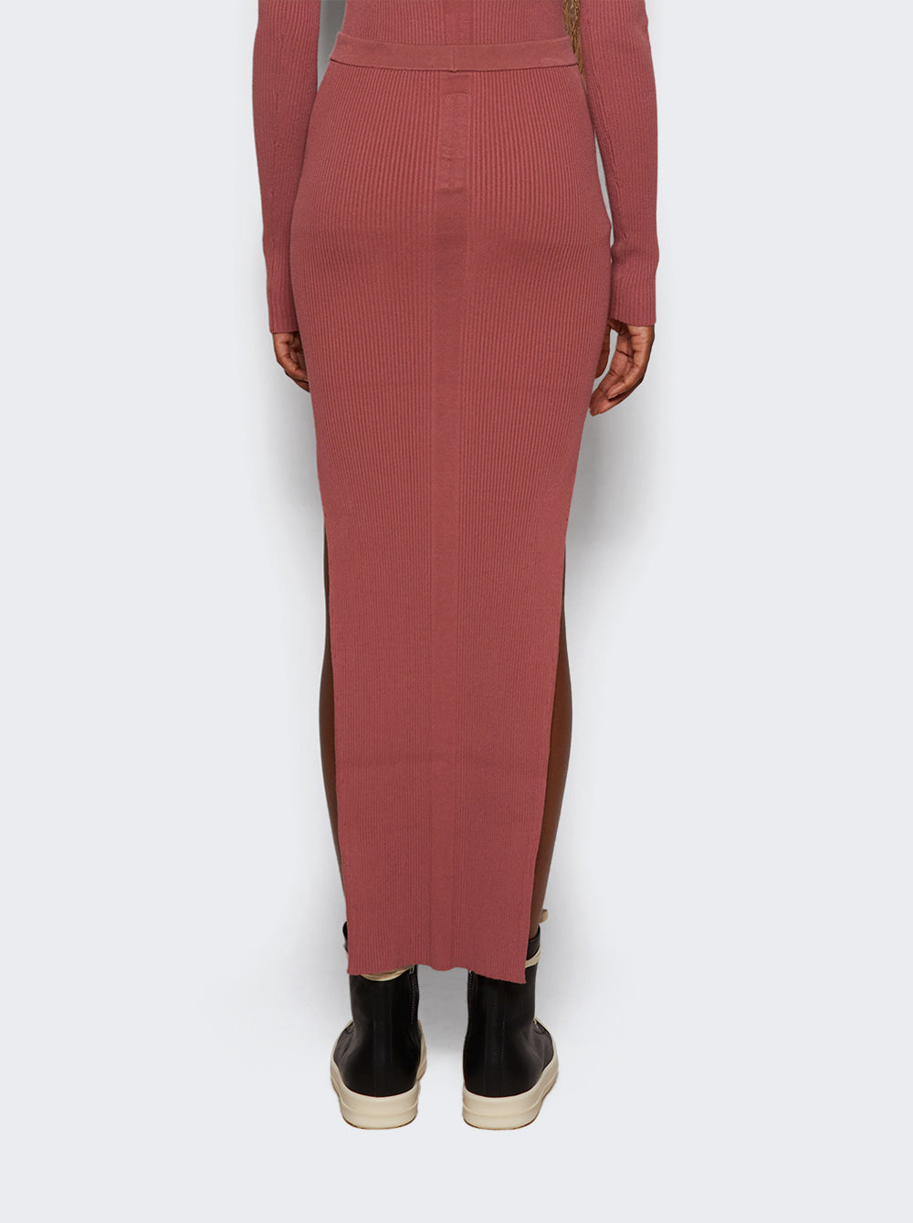RP02D3619 RIBVI_Red_05.jpg