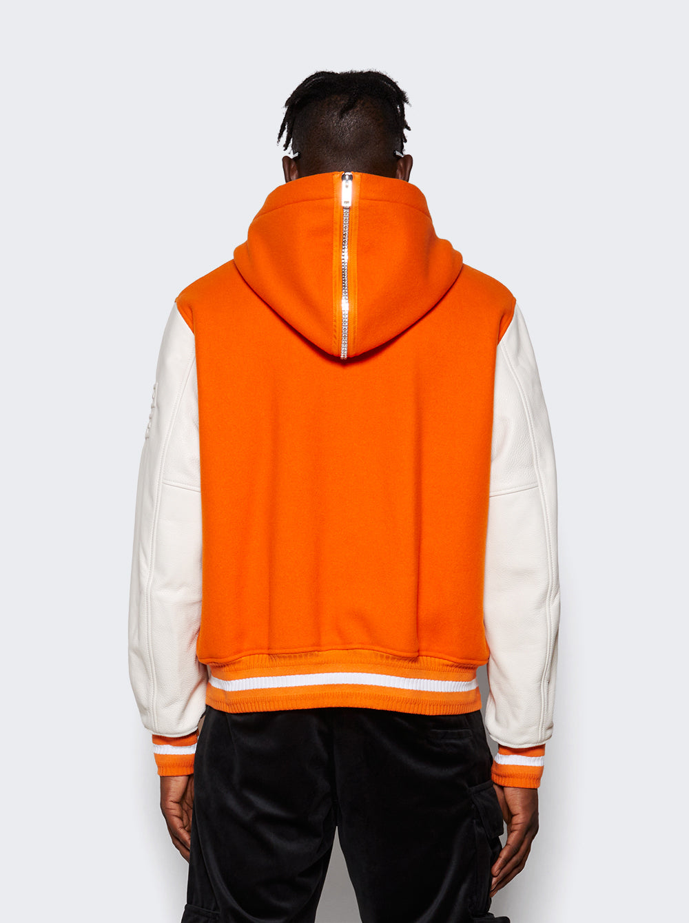 BM011T6Y16800_Orange_05.jpg