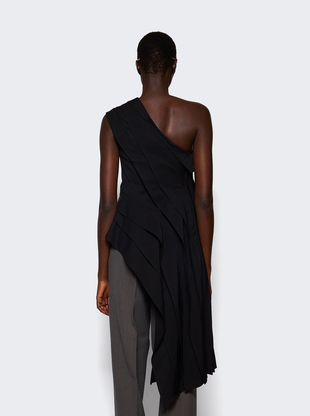 797410 V4X30_Black_05.jpg