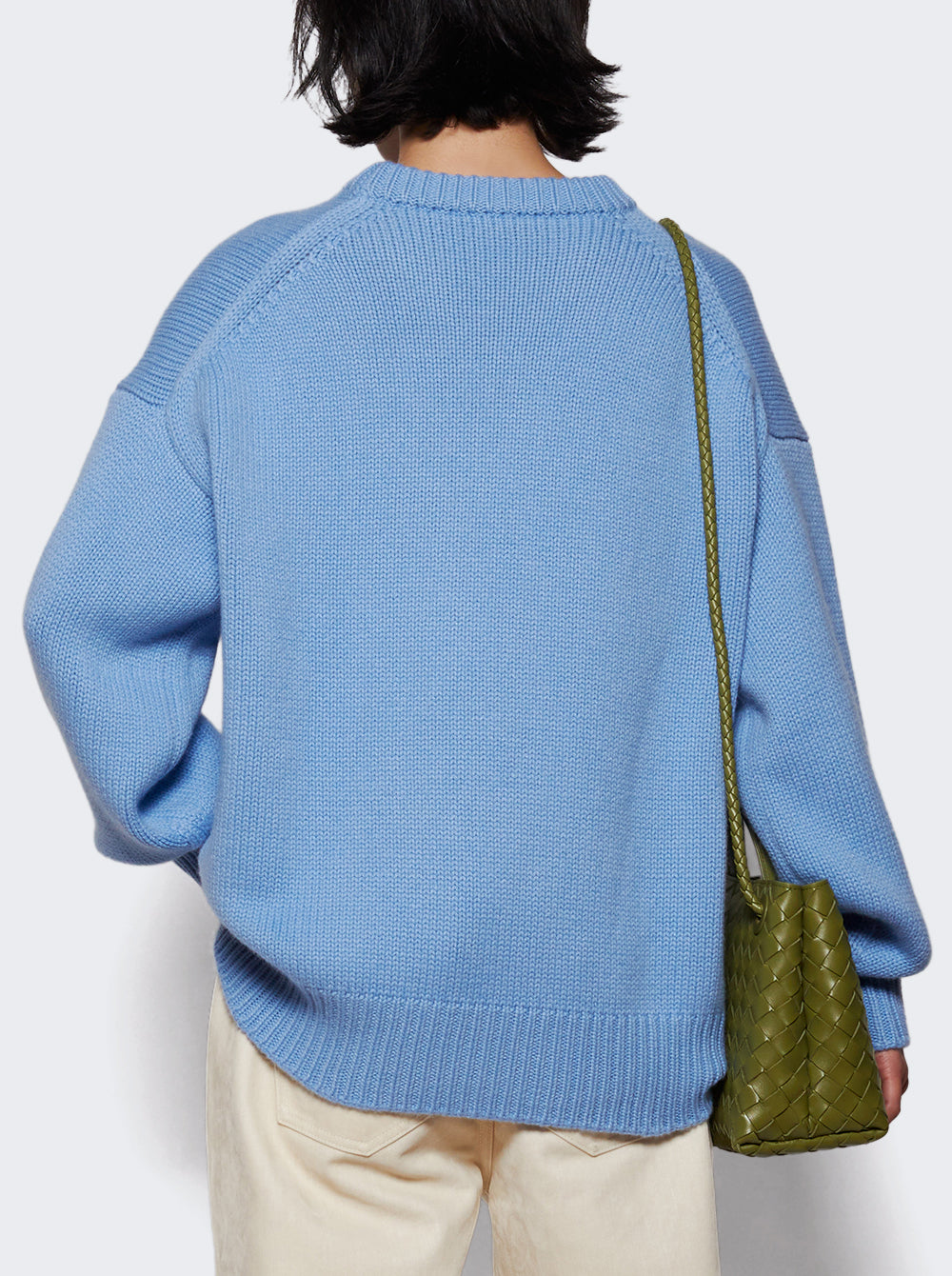 AM43_Blue_05.jpg