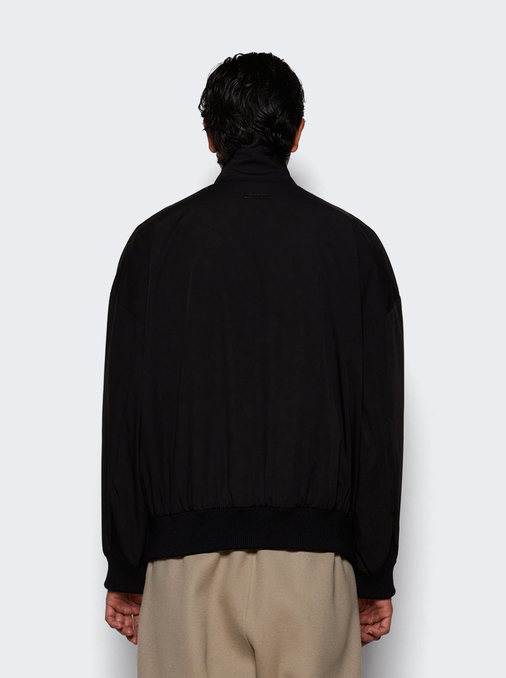 FGE230-327PON_Black_05.jpg