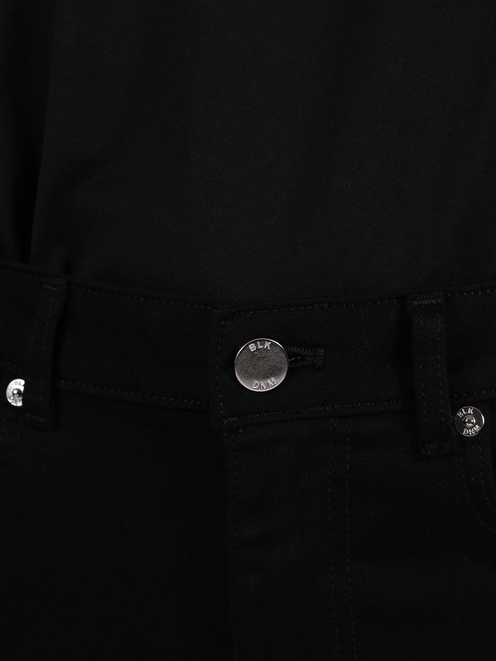 WJ82C108_Black_05.jpg