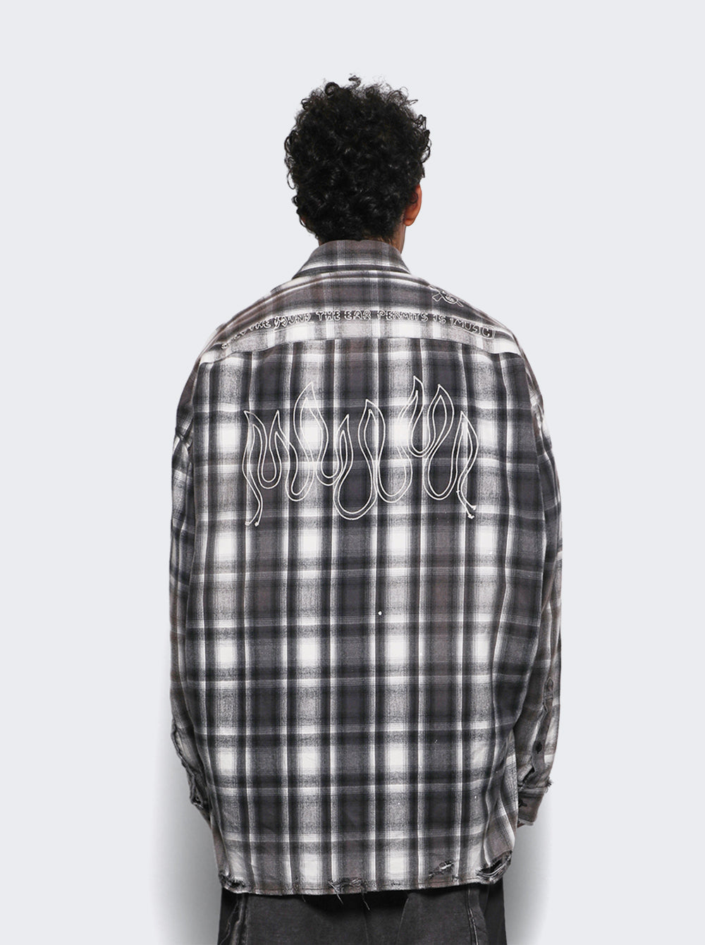 J15SH181_Black_05.jpg