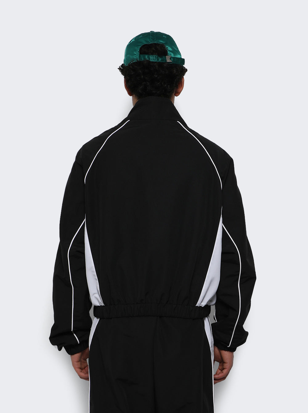 RHFW25JA02041_Black_05.jpg