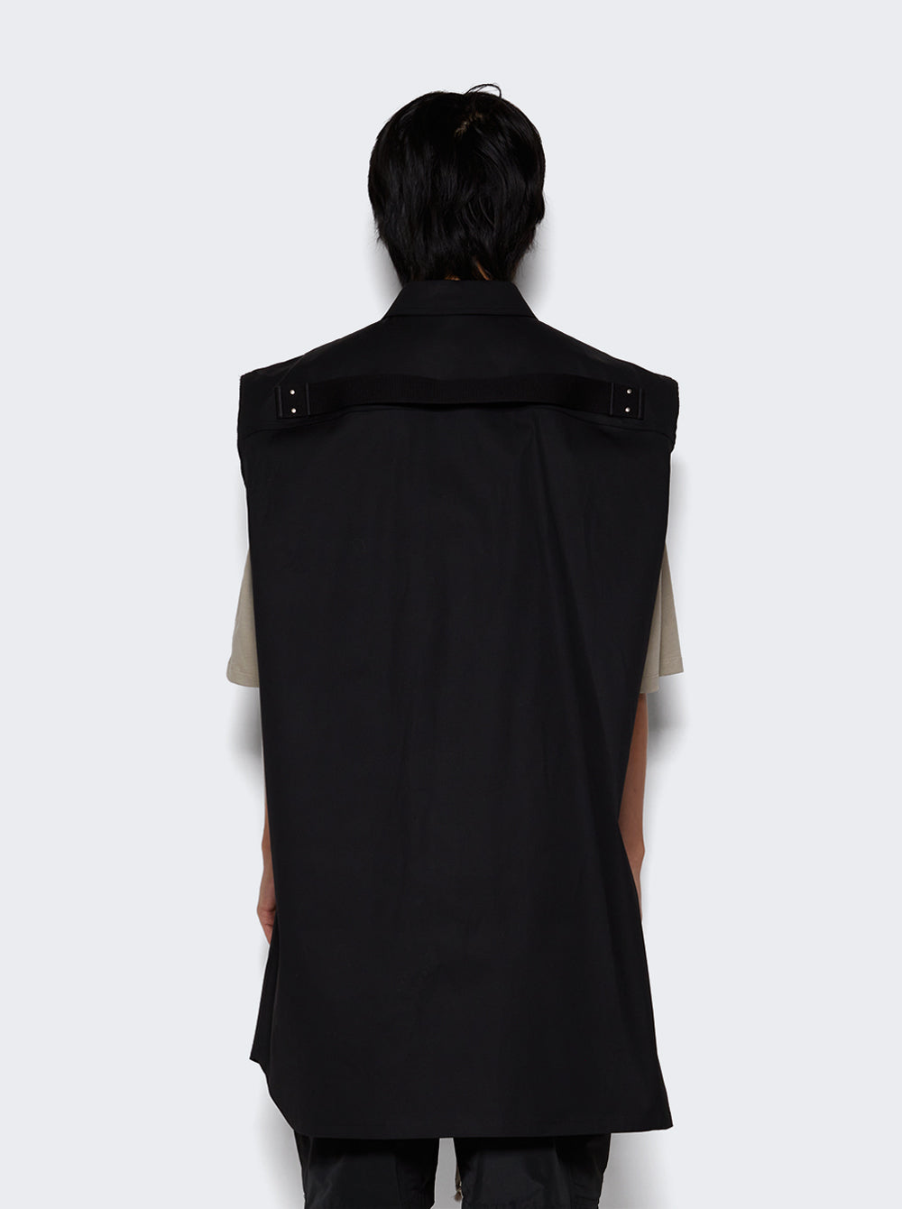 RU01D3739 TEEM6_Black_05.jpg