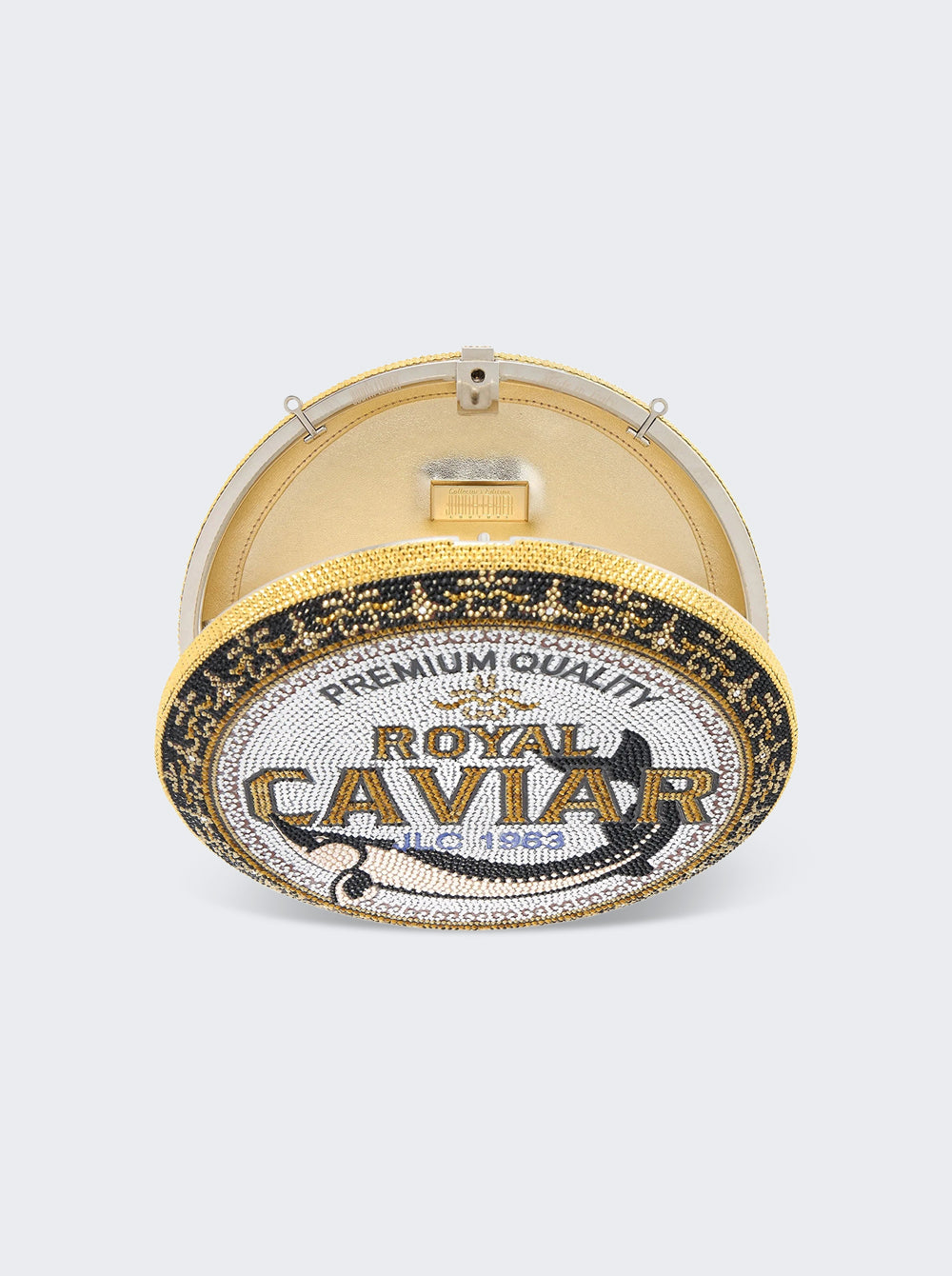 M195033_Gold_05.jpg