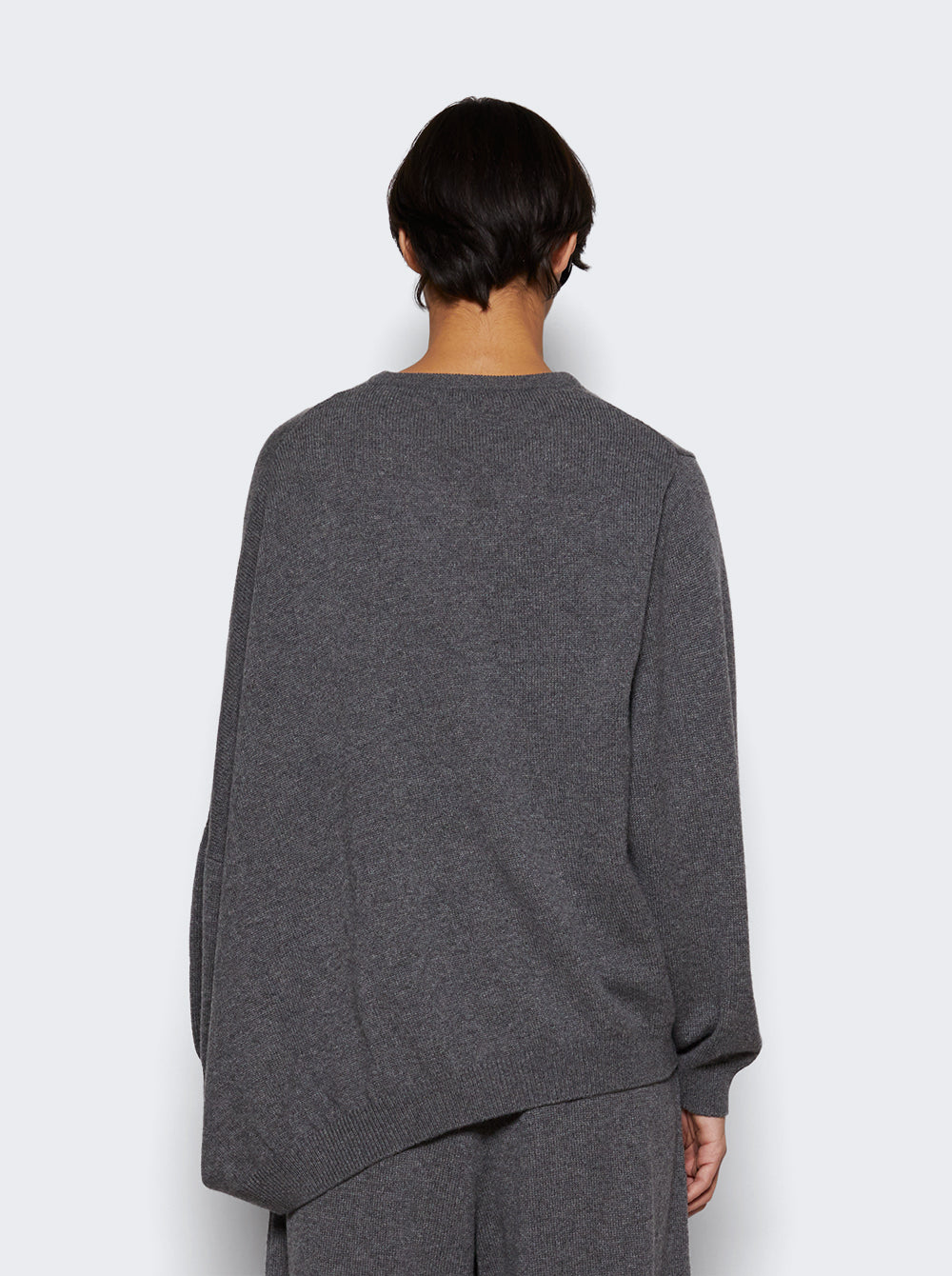 7750 F377_Black_05.jpg