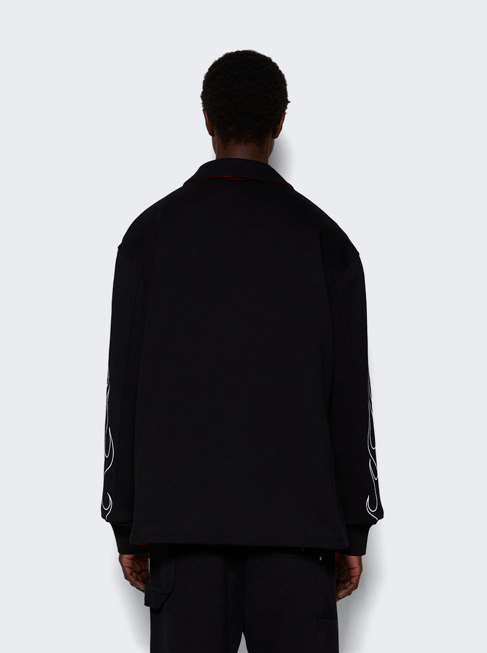 BM015R3YJB_Black_05.jpg