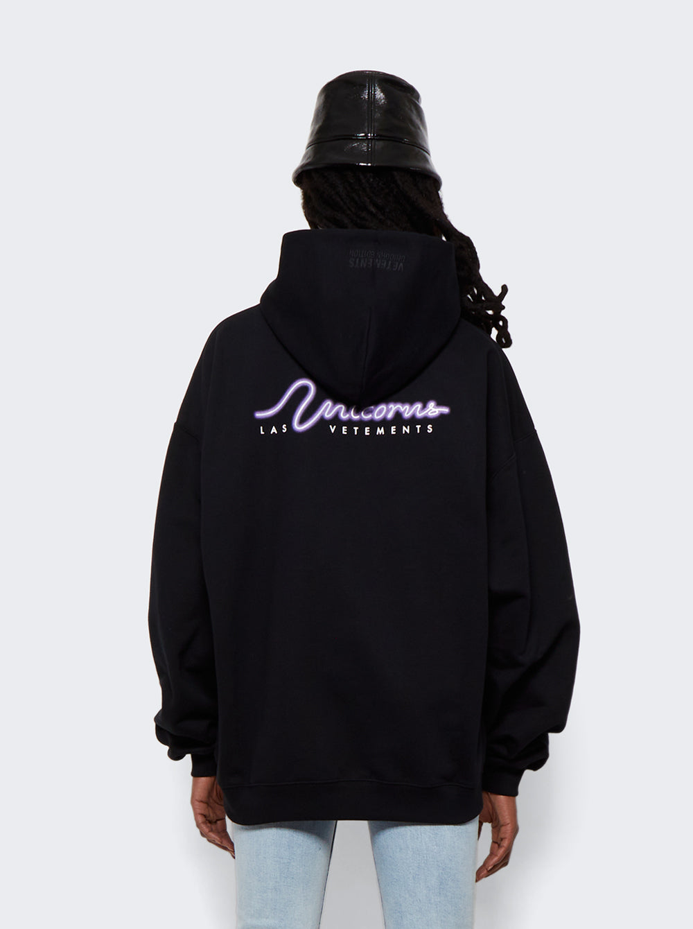 UA53HD220B_Black_05.jpg