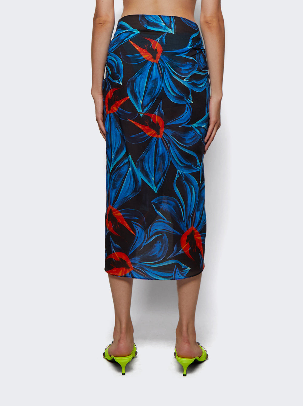 SARONG_Blue_05.jpg