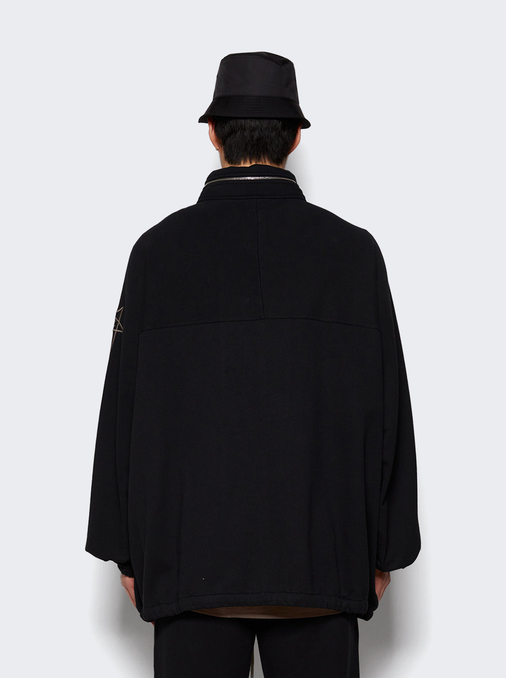 CM01D0467 CHFE_Black_05.jpg