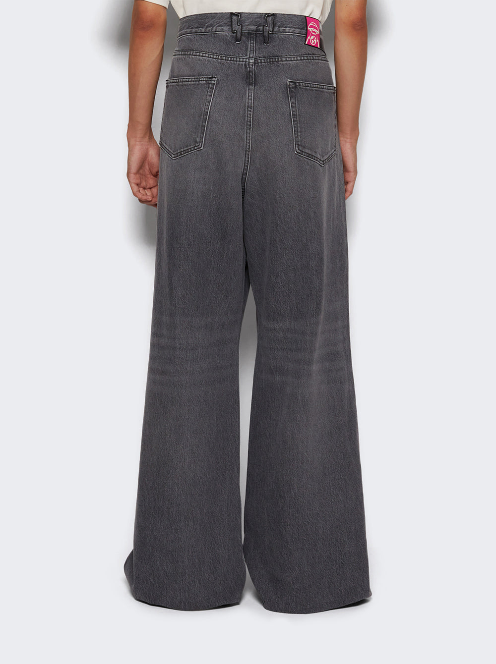 MTFW24DP06618_Grey_05.jpg