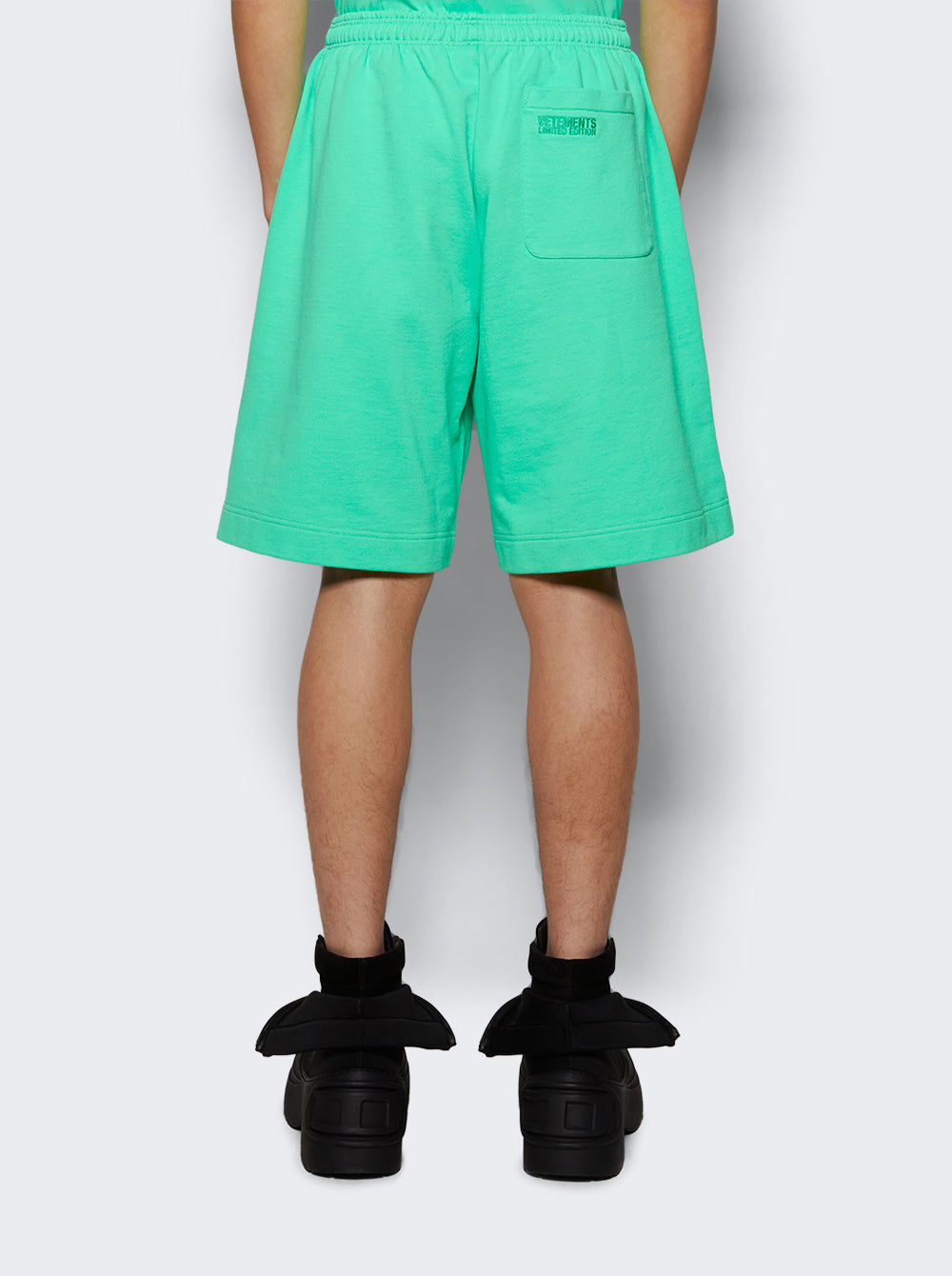 UA66SS600E_Green_05.jpg