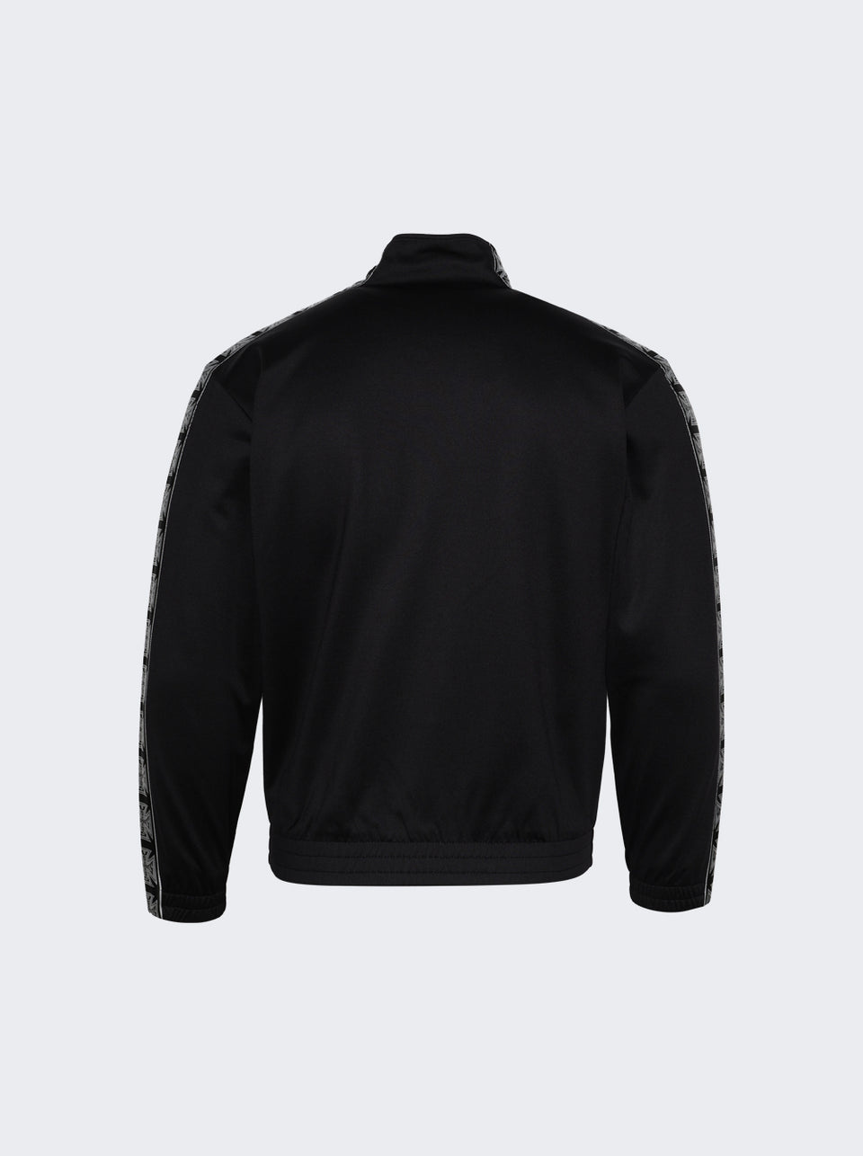 ME76GJ105B_Black_06.jpg