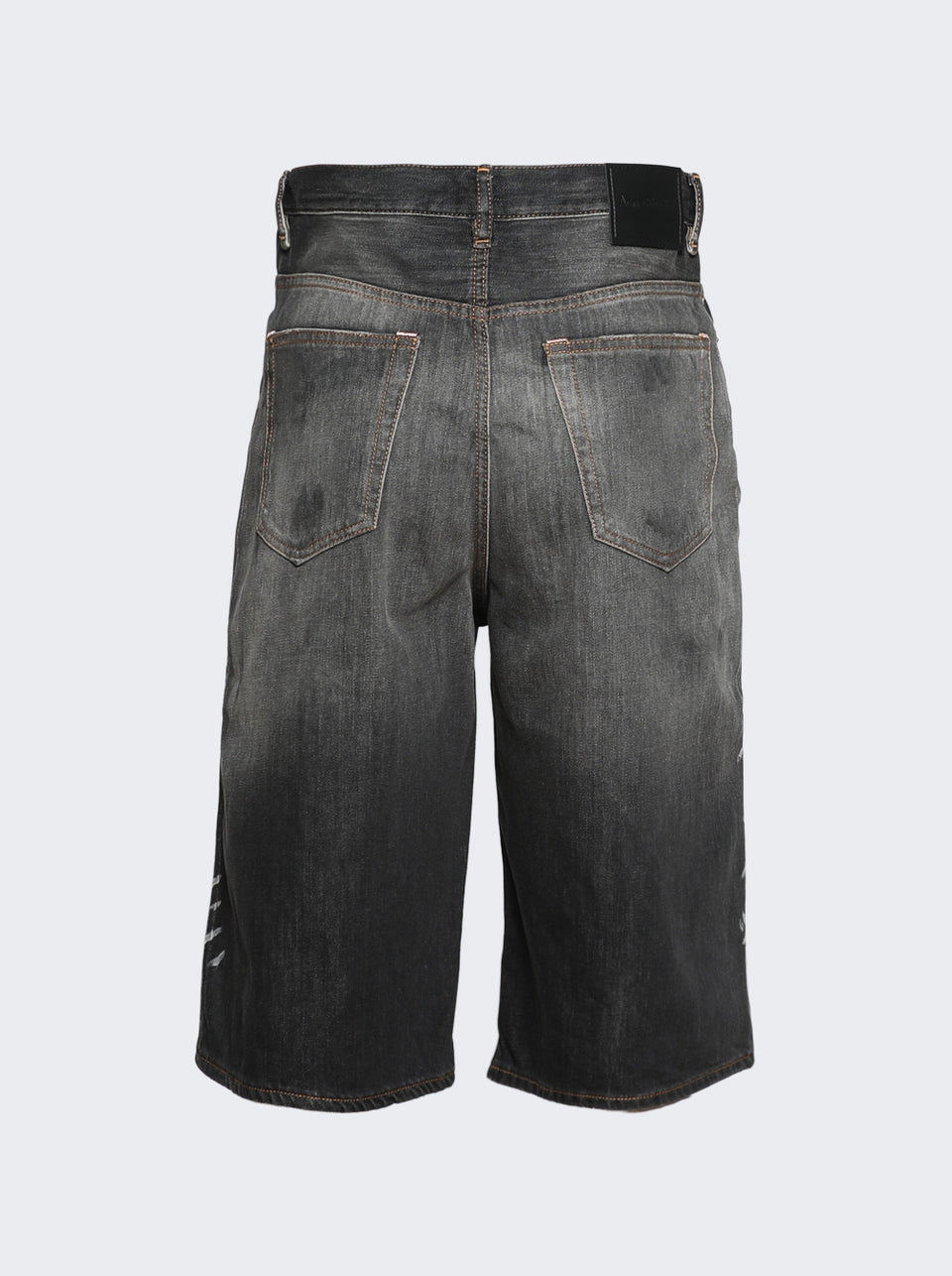 BE0173_Black_06.jpg