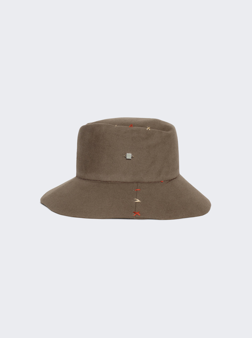 720_Brown_06.jpg