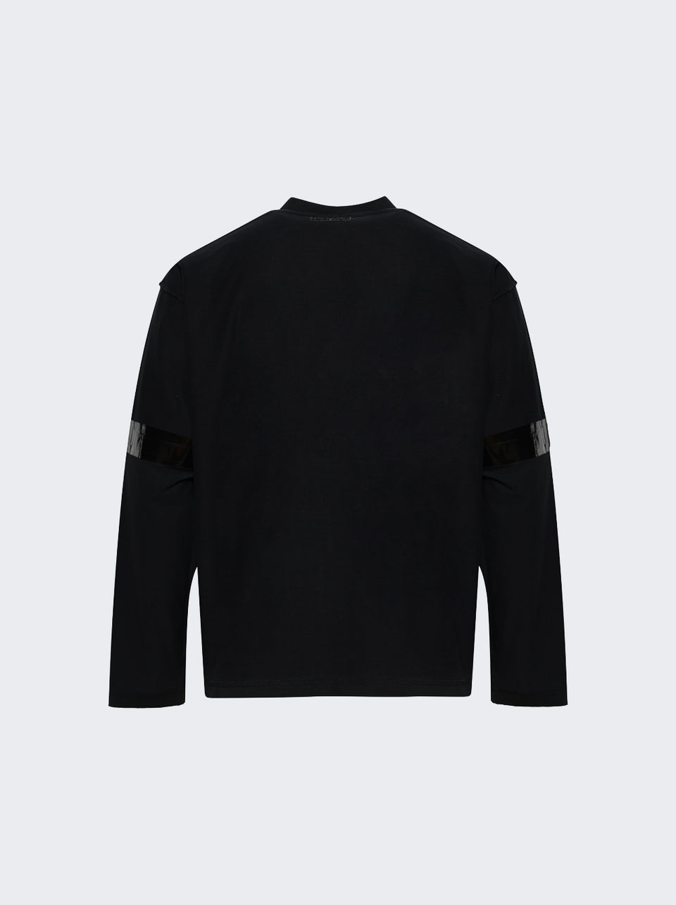 ME76LS144B_Black_06.jpg