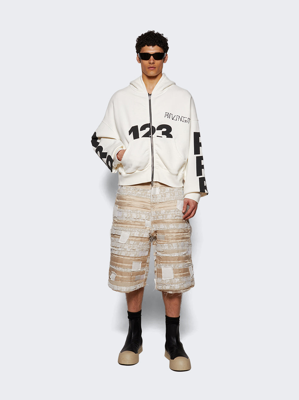 1120800019SS25_Beige_999.jpg