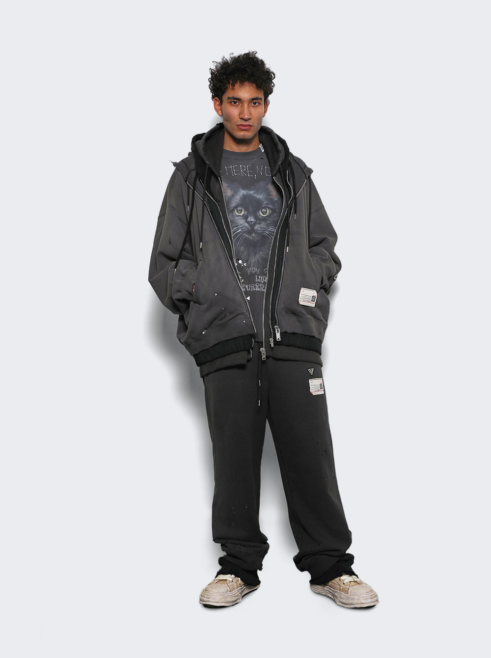 A15PK581_Black_999.jpg