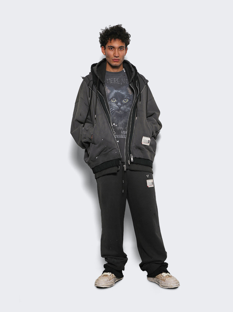 A15PK581_Black_999.jpg
