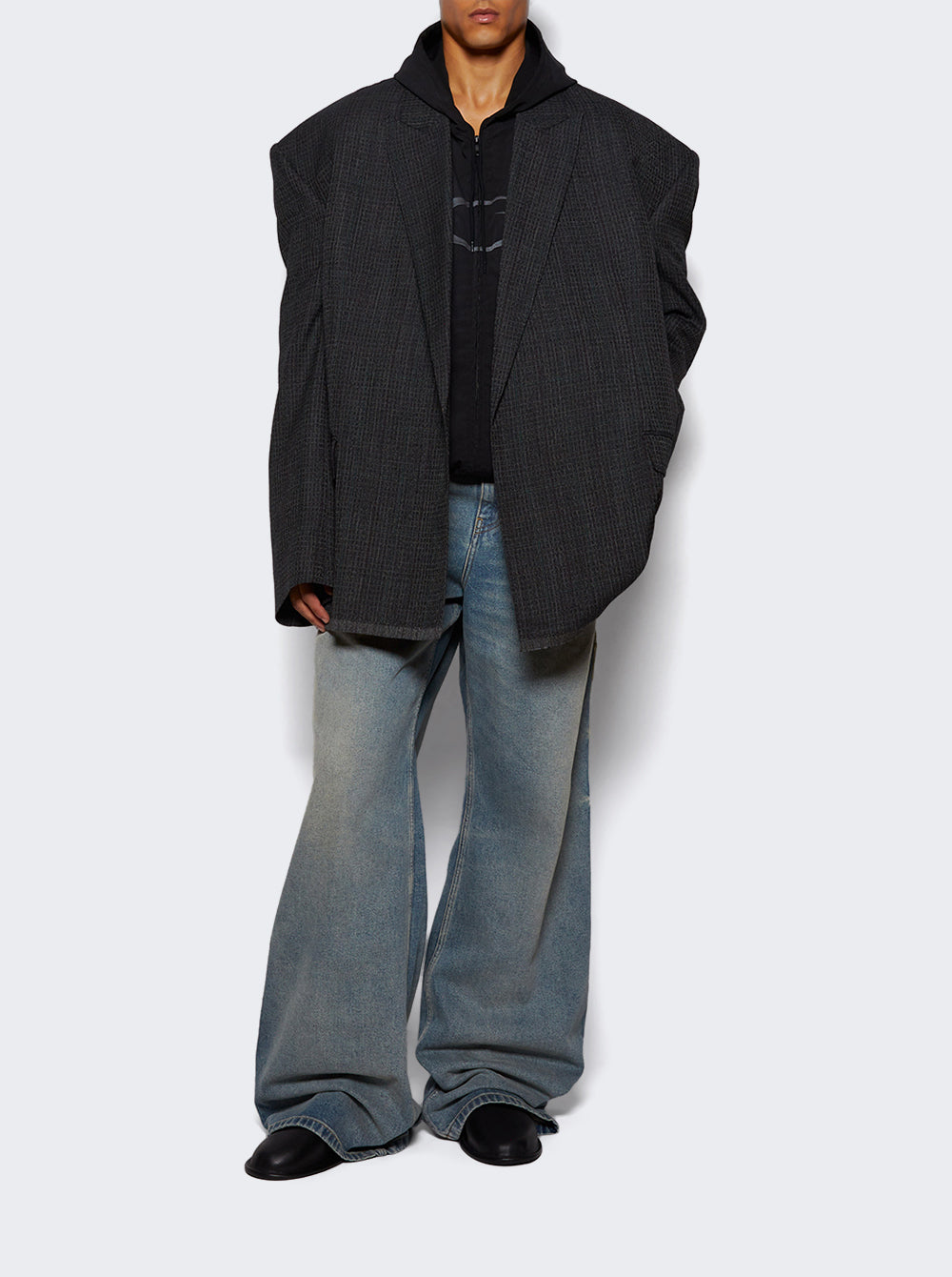 821072 TRT34_Black_999.jpg