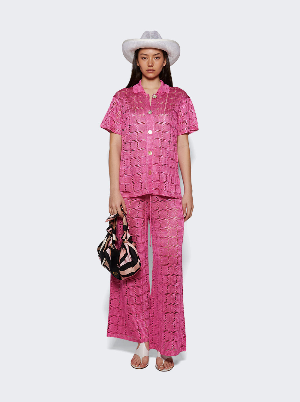 CDM-PW212-HIB_Pink_999.jpg